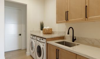 59-1105 UALANI St, Kamuela, HI 96743