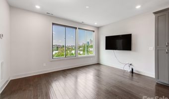 931 Cityscape Dr, Charlotte, NC 28205