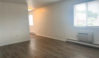 300 Smithfield Rd 30, North Providence, RI 02904
