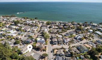 430 Hillcrest Dr, Aptos, CA 95003