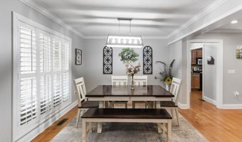 1204 Crestbrook Dr, Albertville, AL 35950