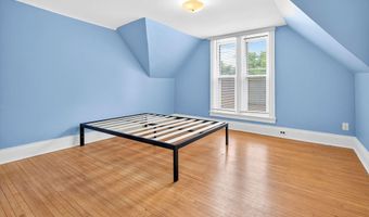 1015 E ELDORADO St, Appleton, WI 54911