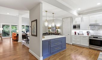 125 Ledges Trl, Alexander City, AL 35010