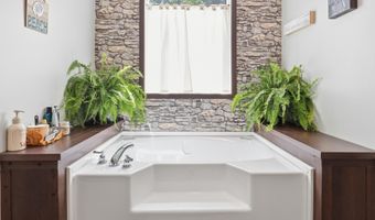 12421 N OLD STATE Rd, Ellendale, DE 19941