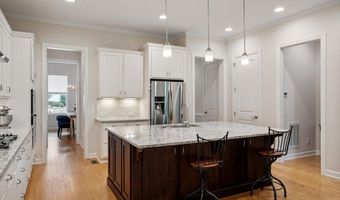 305 Ironcreek Pl, Apex, NC 27539