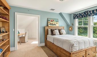 1003 Fort Getty Rd, Jamestown, RI 02835