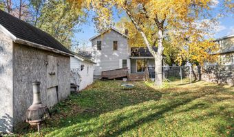 1600 N SUPERIOR St, Appleton, WI 54911