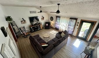 416 Brittany Ct, Aurora, MO 65605