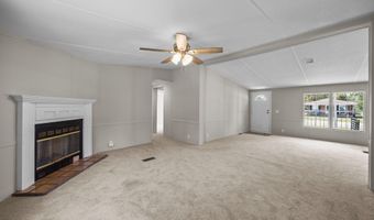 4325 Martin Luther King Jr St, Ayden, NC 28513
