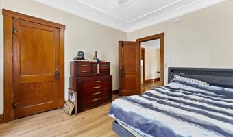 215 Dewey St, Bennington, VT 05201