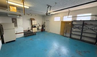 906 CHIPAWAY Dr, Apollo Beach, FL 33572