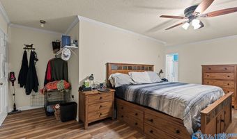 615 6th St NE, Arab, AL 35016