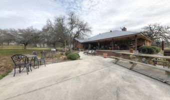 172 Home Pl, Adkins, TX 78101