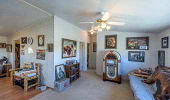 8 SAUK Trl, Boulder, WY 82923