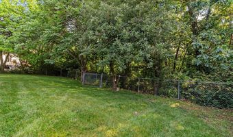 1437 Castle Mill Dr, Arnold, MO 63010
