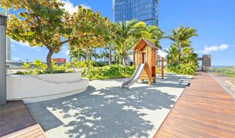 1108 Auahi St 3705, Honolulu, HI 96814
