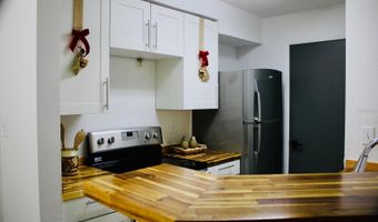 216 AFTON Sq 202, Altamonte Springs, FL 32714