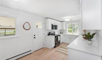 153 Vineyard Ave, Cumberland, RI 02864