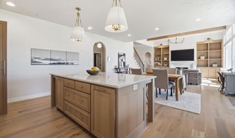 N9250 CASSANDRA Way, Appleton, WI 54915