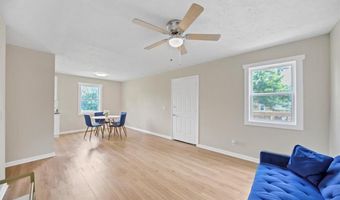 242 Jackson St, Barnesville, GA 30204