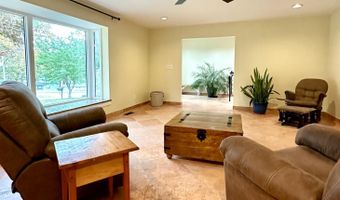 33239 Thompson Rd, Afton, OK 74331