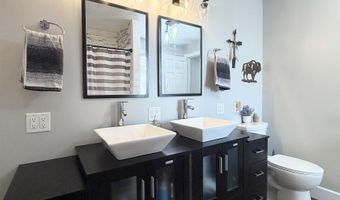 26855 SW 89 Rd, Beatrice, NE 68310