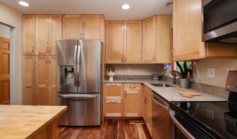 104 GROH Ln, Annapolis, MD 21403