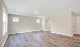 97 Coachman Ln, Autryville, NC 28318