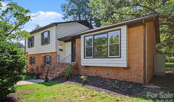 5324 Cheval Pl, Charlotte, NC 28205