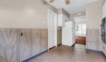 103 Hallberg Ave, Bergenfield, NJ 07621