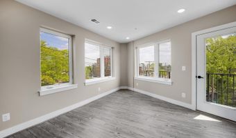1617 RHODE ISLAND Ave NE 402, Washington, DC 20018