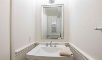 4049 Liberty Canyon Rd 83, Agoura Hills, CA 91301