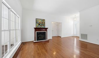 1219 Waterford Green Dr, Apex, NC 27502