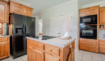 1030 El Dorado Rd, Benton, AR 72019