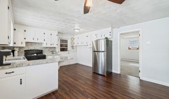 75 Lawndale Ave, Bristol, CT 06010