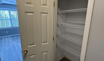 150 CHESTNUT Dr, Alabaster, AL 35007