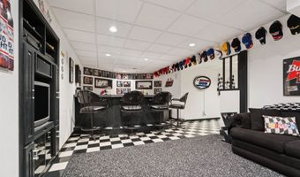 330 W FLORIDA Ave, Appleton, WI 54911