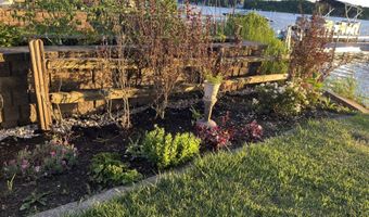 6771 Campau Lake Dr SE, Alto, MI 49302