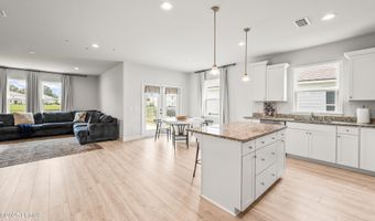 1170 Salem Bay Dr, Beaufort, SC 29902