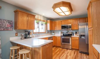 1113 9th Ave SE, Altoona, IA 50009