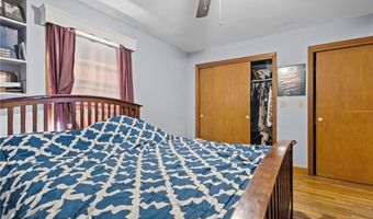 121 Heather St, Cranston, RI 02920