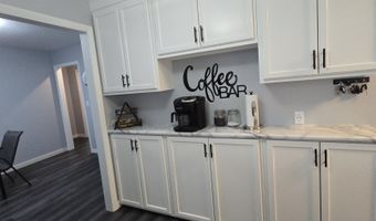 1222 NE 11th Ave, Aberdeen, SD 57401
