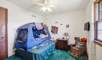 15116 Chestnut St, Basehor, KS 66007