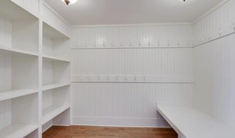 8703 BRADMOOR Dr, Bethesda, MD 20817