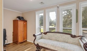 508 N John Hardy Dr, Abbeville, LA 70510