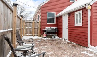 1607 7th St SE, Austin, MN 55912