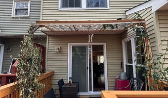 6046 JOUST Ln, Alexandria, VA 22315