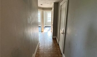 1164 Pondview Ave, Akron, OH 44305