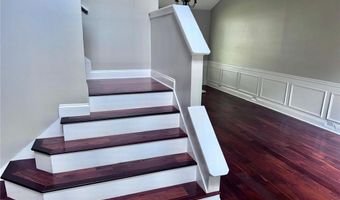 1035 Arborhill Ln, Alpharetta, GA 30004