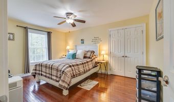 18518 Keeneland Ln, Abingdon, VA 24211